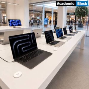 Image shows some showcase mack book in the apple store.